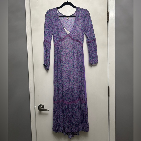 Spell - Picture 2 of 11